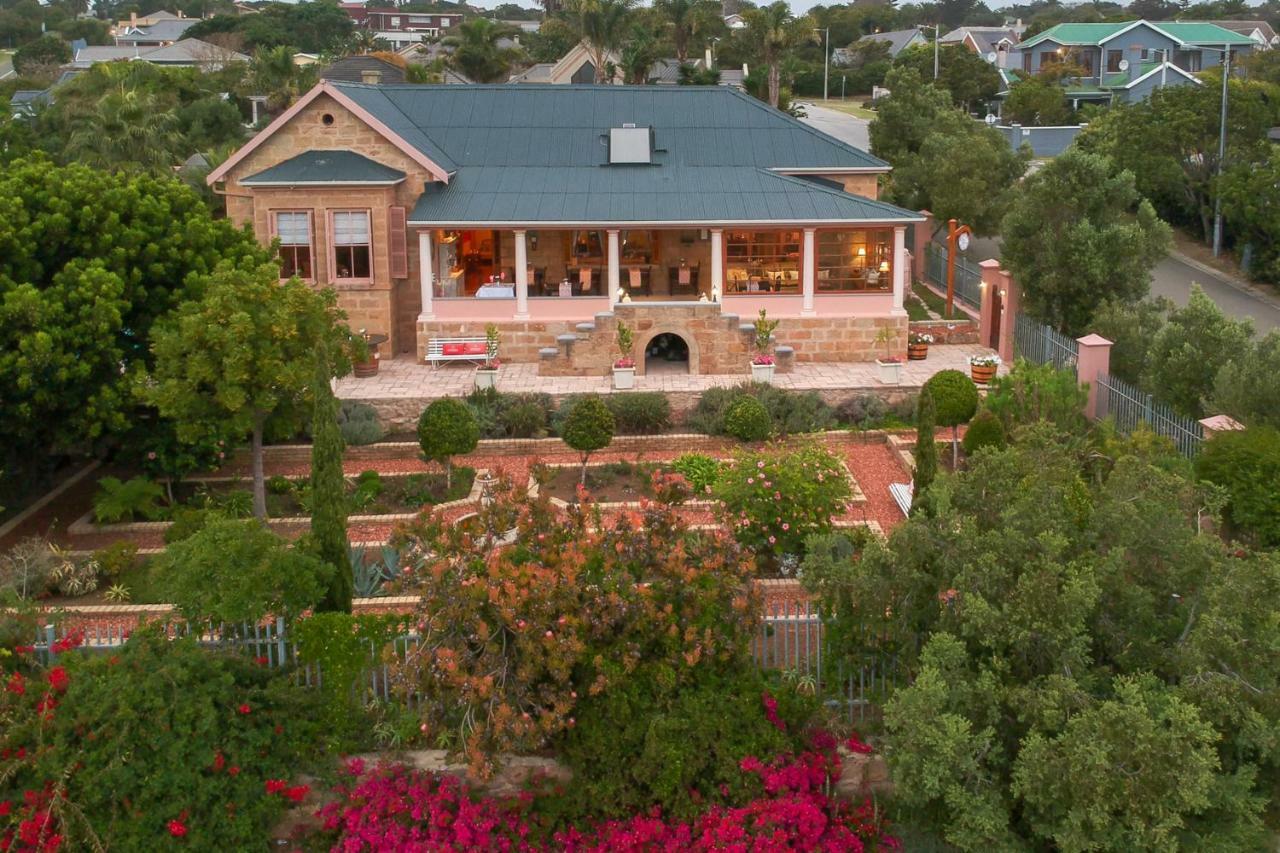 Betty'S Boutique Hotel Mosselbaai Buitenkant foto